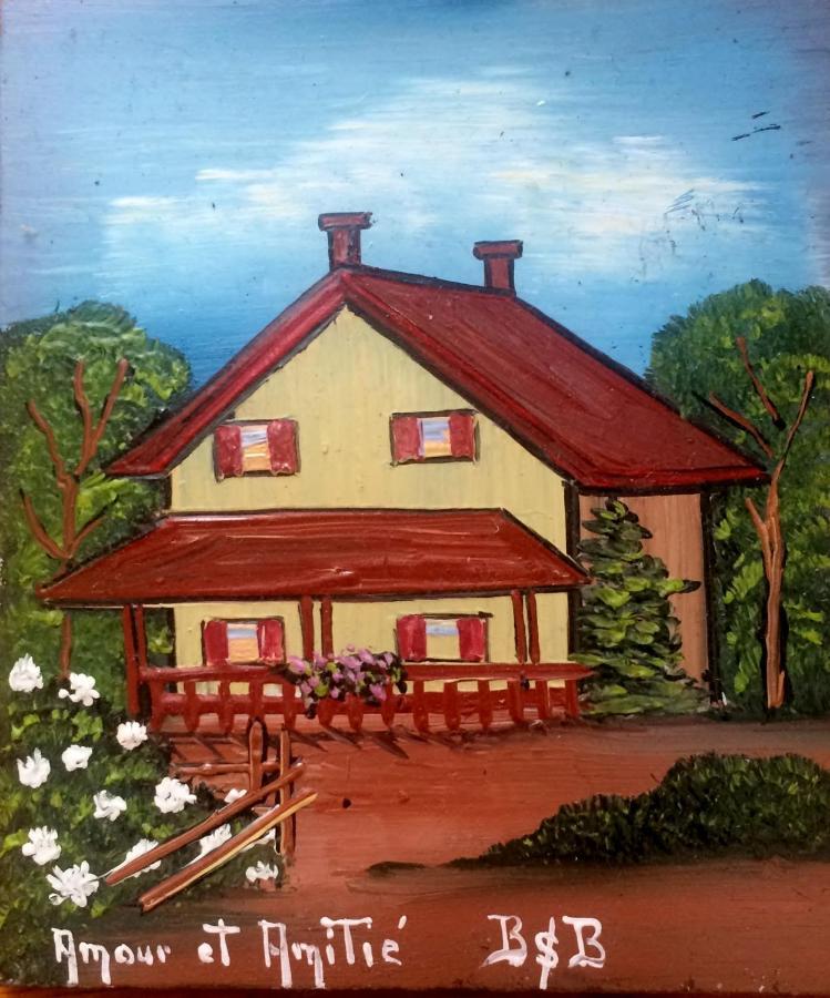 A Amour Et Amitie Magog Exterior photo